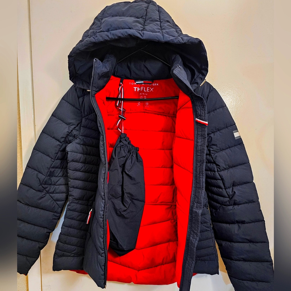 Tommy Hilfiger Men's Midnight Navy TH Flex Quilted Puffer Hooded Jacket